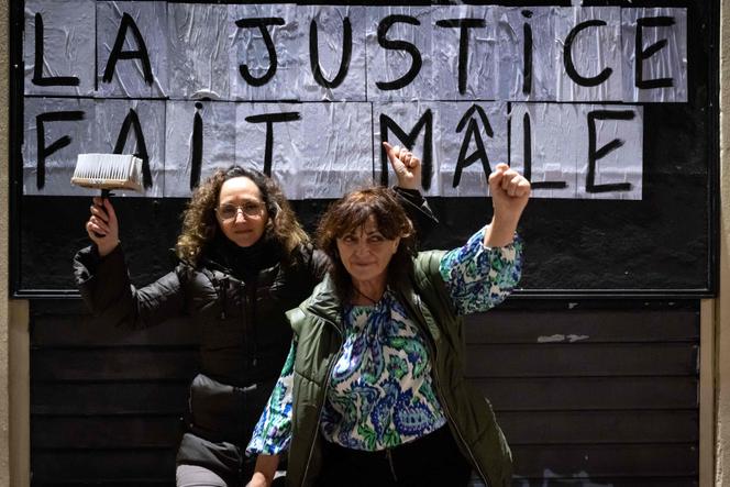 Près du palais de justice d’Avignon, où se déroule le procès des viols de Mazan, le 18 décembre 2024.