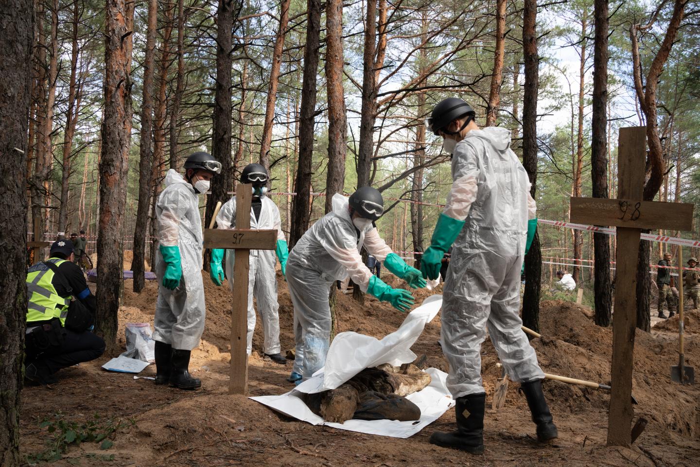 In Ukraine, the grueling search for the missing on the battlefield