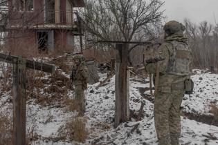 L’Ukraine accuse la Russie de multiplier les exécutions sommaires de soldats capturés sur le front