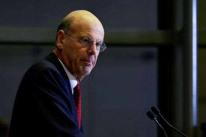 O novo Ministro da Economia e Finanças, Eric Lombard, em Paris, 23 de dezembro de 2024. 
