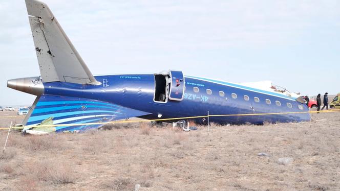 Image du fuselage de l'avion d'Azerbaïdjan Airlines, après son crash à Aktau, au Kazakhstan, le mercredi 25 décembre 2024.
