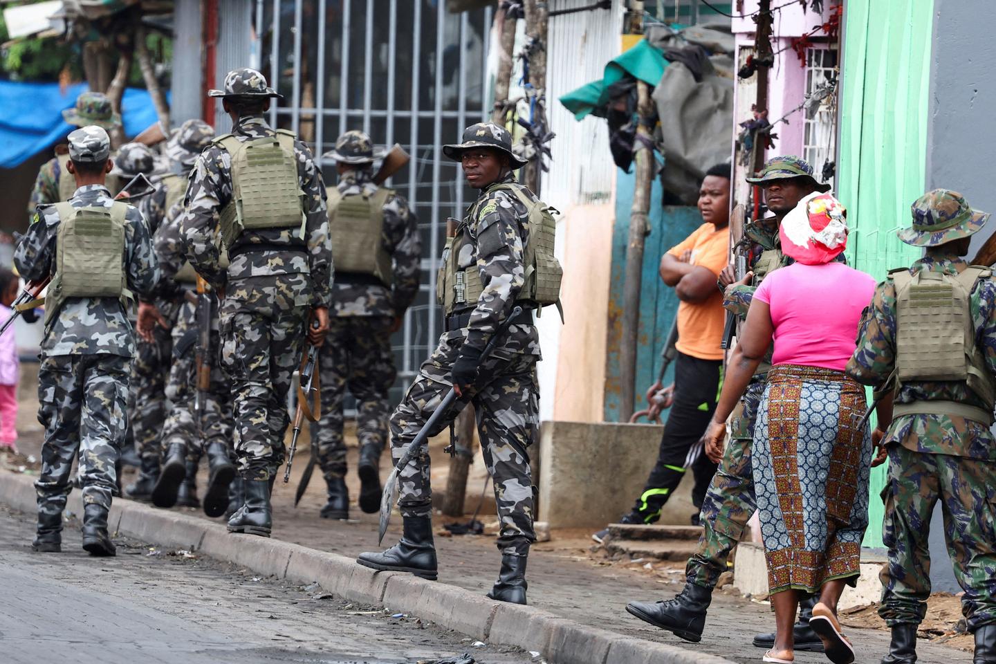 More than 1,500 prisoners escape in Mozambique amid post-election unrest