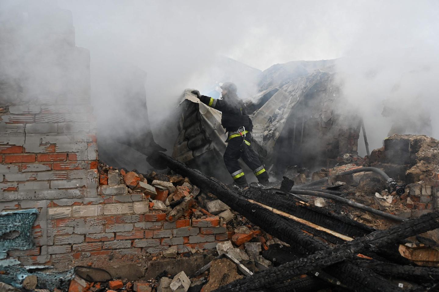 Russia tries to further weaken Ukraine's energy grid