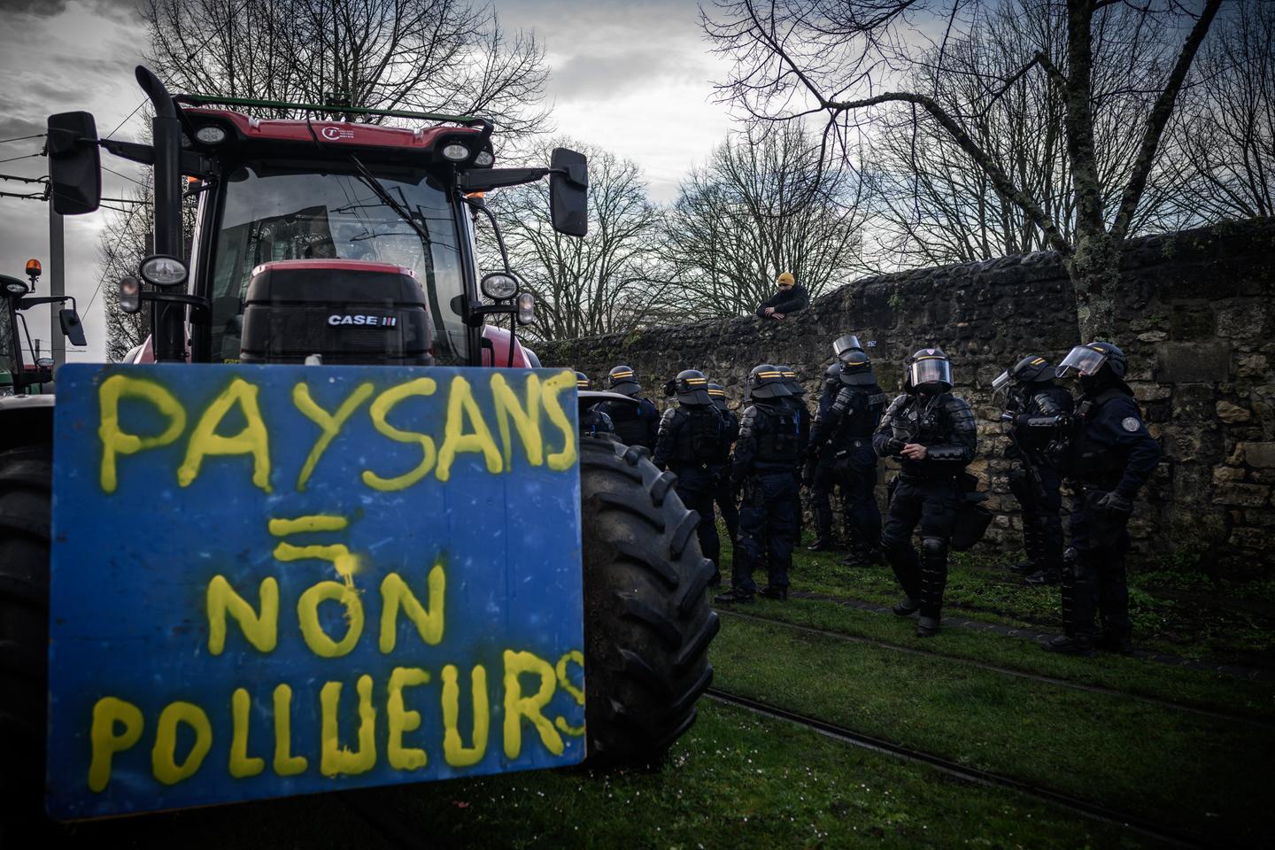 L’« agribashing », un élément de langage endossé par les pouvoirs publics pour un phénomène toujours introuvable
