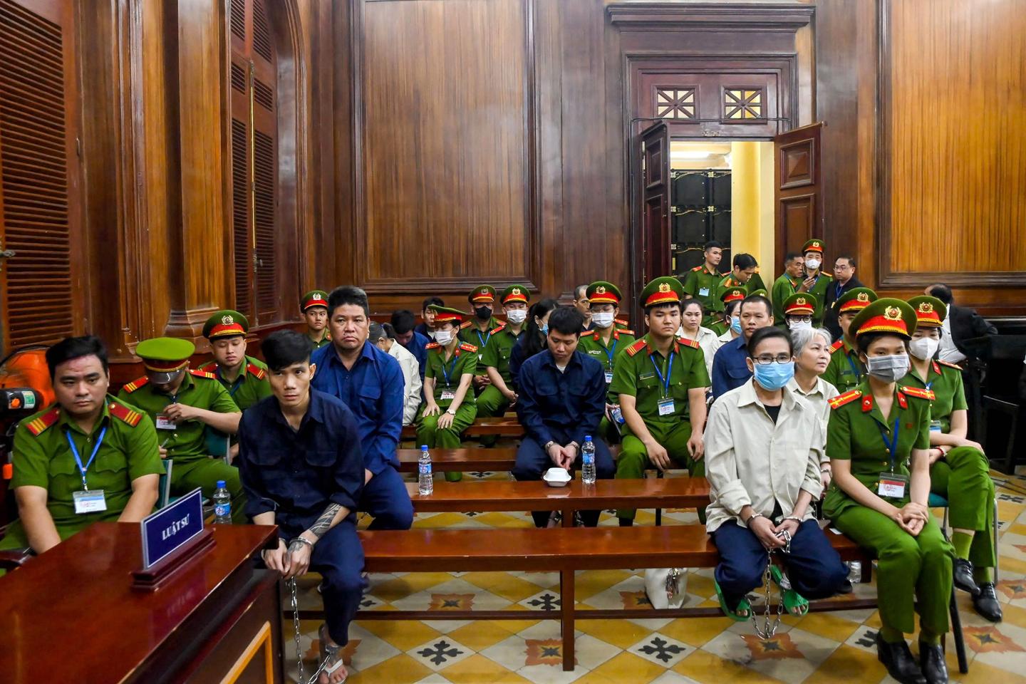 ベトナムでは麻薬密売で27人に死刑判決