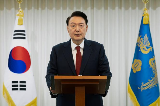 O presidente sul-coreano Yoon Suk Yeol fala na residência presidencial em Seul, Coreia do Sul, em 14 de dezembro de 2024.