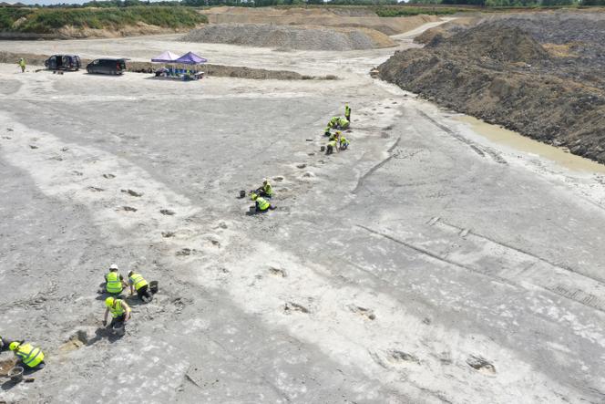 Photo non datée fournie par l’université de Birmingham le 2 janvier 2025, montrant de vastes voies faisant partie d’une « autoroute des dinosaures », dans la carrière Dewars Farm, dans l’Oxfordshire, en Angleterre.