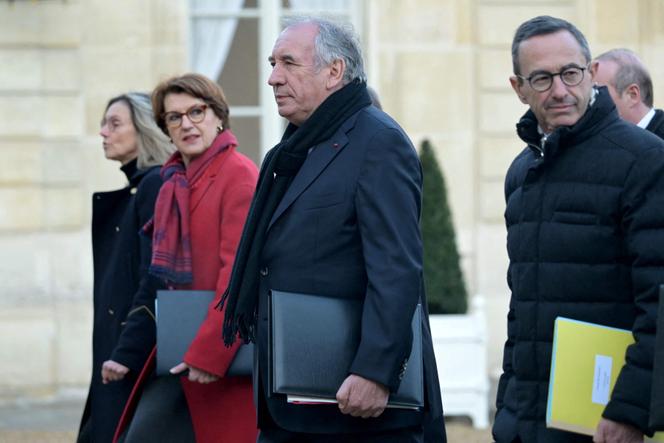 De gauche à droite, Agnès Pannier-Runacher (ministre de la transition écologique) ; Annie Genevard (agriculture) ; François Bayrou, et Bruno Retailleau (intérieur), à l’Elysée, le 3 janvier 2025. 