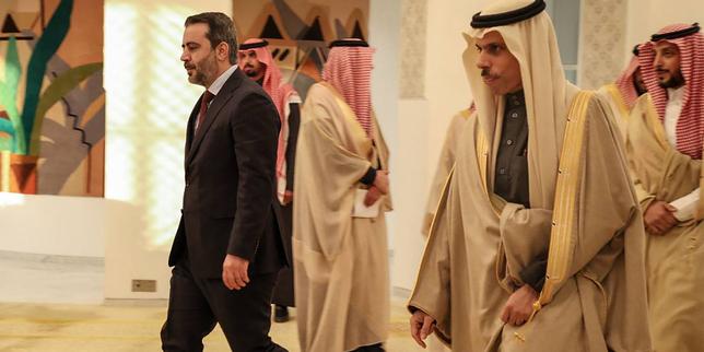 En direct, Proche-Orient : le chef de la diplomatie syrienne va se rendre au Qatar, aux Emirats arabes unis et en Jordanie
