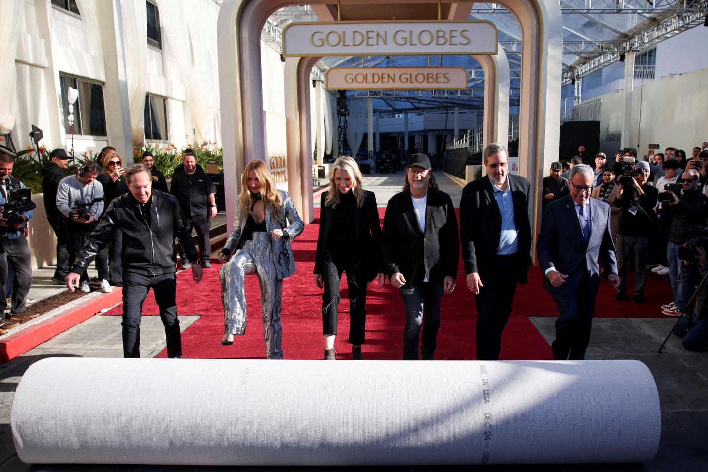 Golden Globes set for return with strong French presence and new host