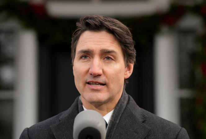 Canadian Prime Minister Justin Trudeau speaks in Ottawa on January 6, 2025.
