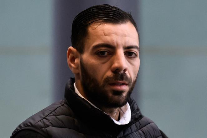 L’influenceur algérien « Imad Tintin » avant de comparaître devant le tribunal correctionnel de Grenoble, le 6 janvier 2025.