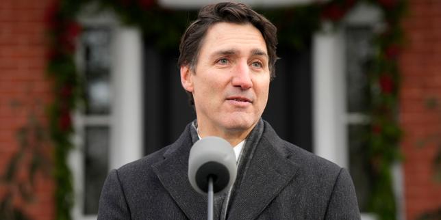 Canadian Prime Minister Justin Trudeau forced to resign