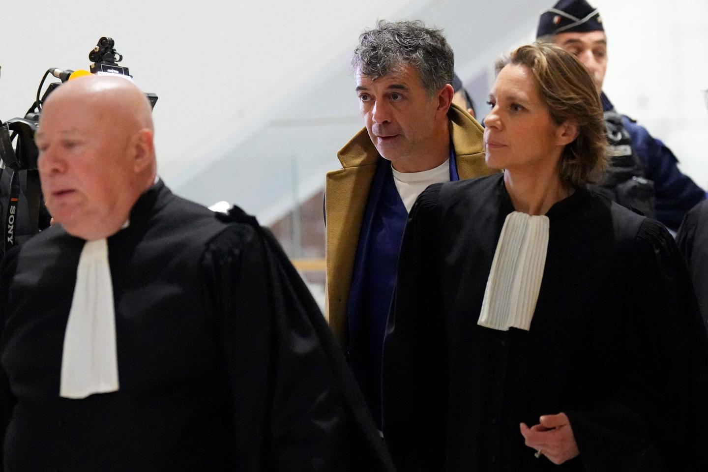 La franchise de Stéphane Plaza condamnée à indemniser une agence immobilière après la perte de réputation liée à la condamnation de l’animateur