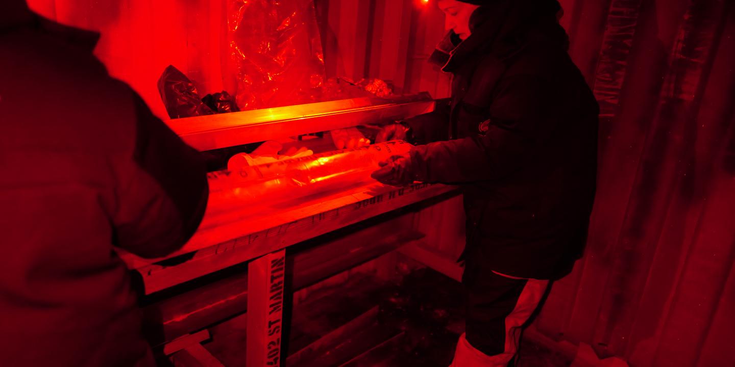 En Antarctique, un forage atteint de la glace datant de plus de 1 million d’années