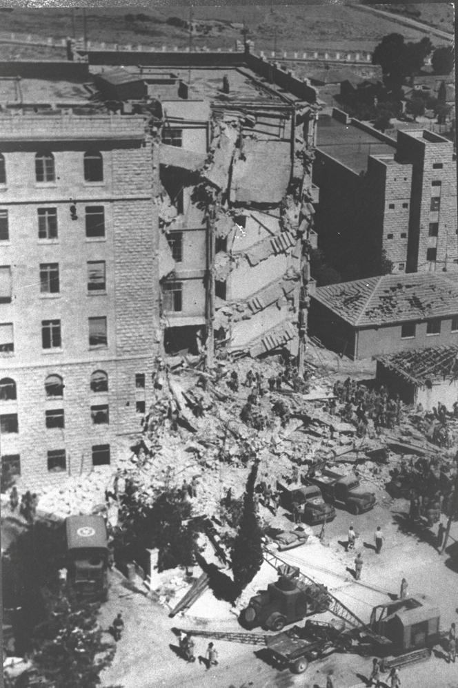 L’hôtel King David, à Jérusalem, visé par un attentat à l’explosif. Photo d’archives du 22 juillet 1946 publiée par le bureau de presse du gouvernement israélien.