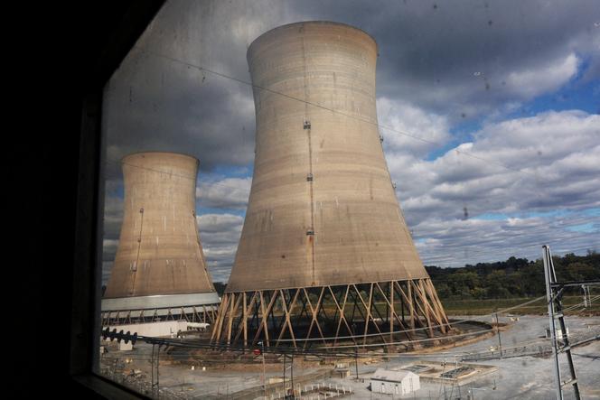 Les tours de refroidissement de la centrale nucléaire de Three Mile Island, appartenant à Constellation Energy, à Middletown, Pennsylvanie, aux Etats-Unis, le 16 octobre 2024.