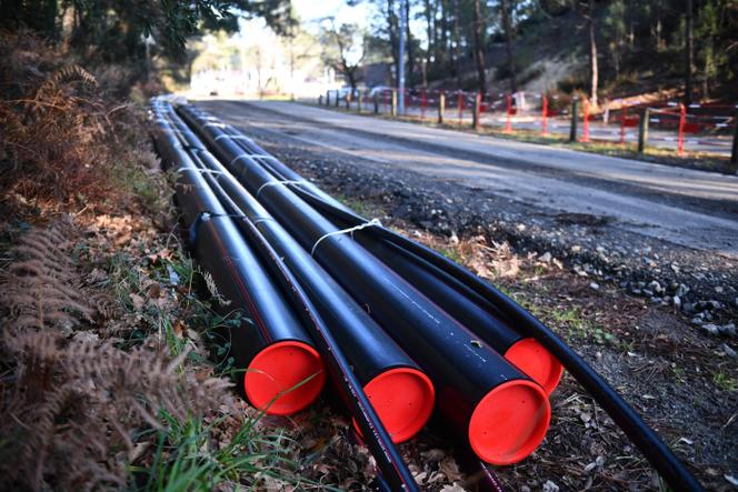 Des canalisations souterraines du réseau de transport d’électricité construit par RTE à Soorts-Hossegor (Landes), le 13 janvier 2025.