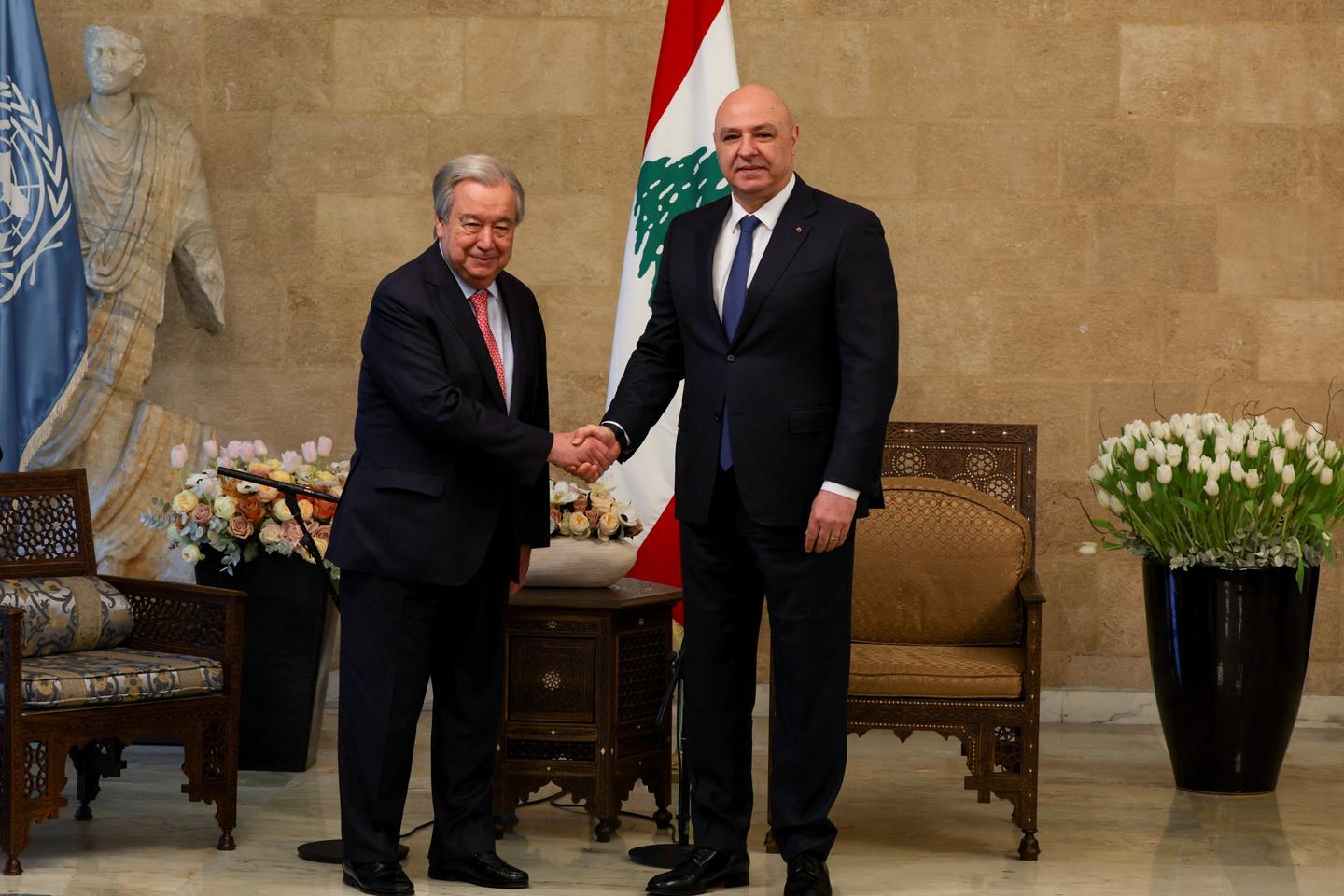Lebanon: President says Israel must withdraw by January 26 deadline