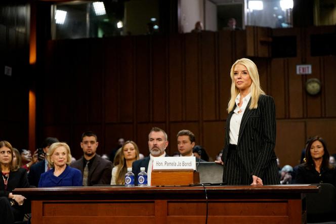   Pam Bondi σε μια ακρόαση επιβεβαίωσης της Επιτροπής Δικαστικής Επιτροπής της Γερουσίας για το Capitol Hill στην Ουάσινγκτον, στις 15 Ιανουαρίου 2025.