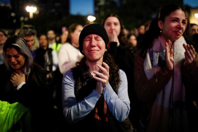 Lors d'un rassemblement à Tel Aviv au moment de la libération de trois otages israéliens, le 19 janvier 2025.