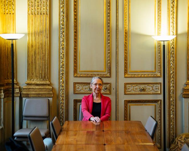 La ministre de l’éducation nationale, de l'enseignement supérieur et de la recherche, Elisabeth Borne, à Paris, le 21 janvier 2025.