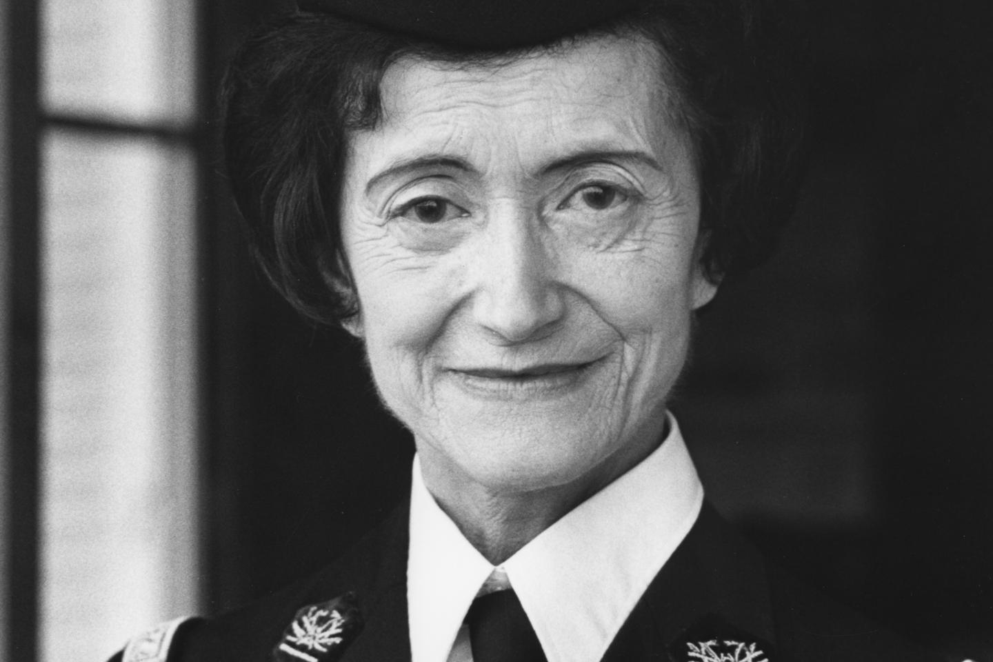 Valérie André, France's first female general, has died