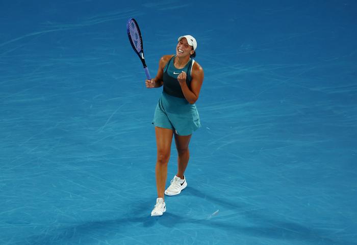 28e7907_ftp-import-images-1-tm2iigbcoe92-2025-01-23t132110z-1162774118-up1el1n1139t0-rtrmadp-3-tennis-ausopen.JPG