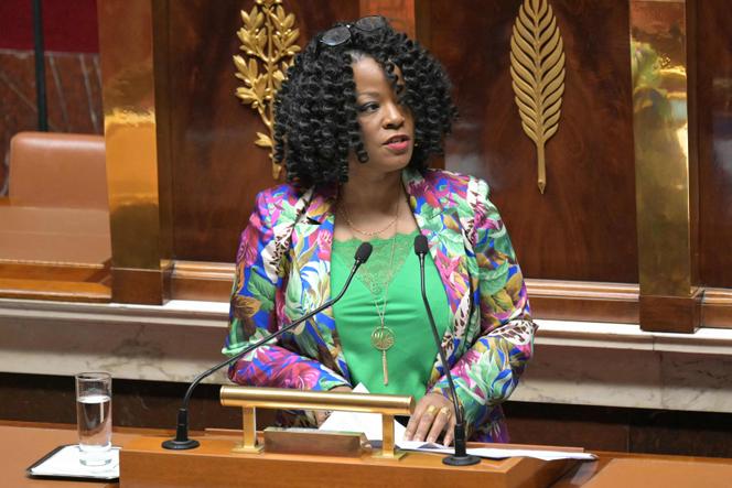 La députée socialiste de Martinique, Béatrice Bellay, s’exprime à l’Assemblée nationale lors de l’examen de la proposition de loi visant à lutter contre la vie chère en outre-mer. A Paris, le 23 janvier 2025.
