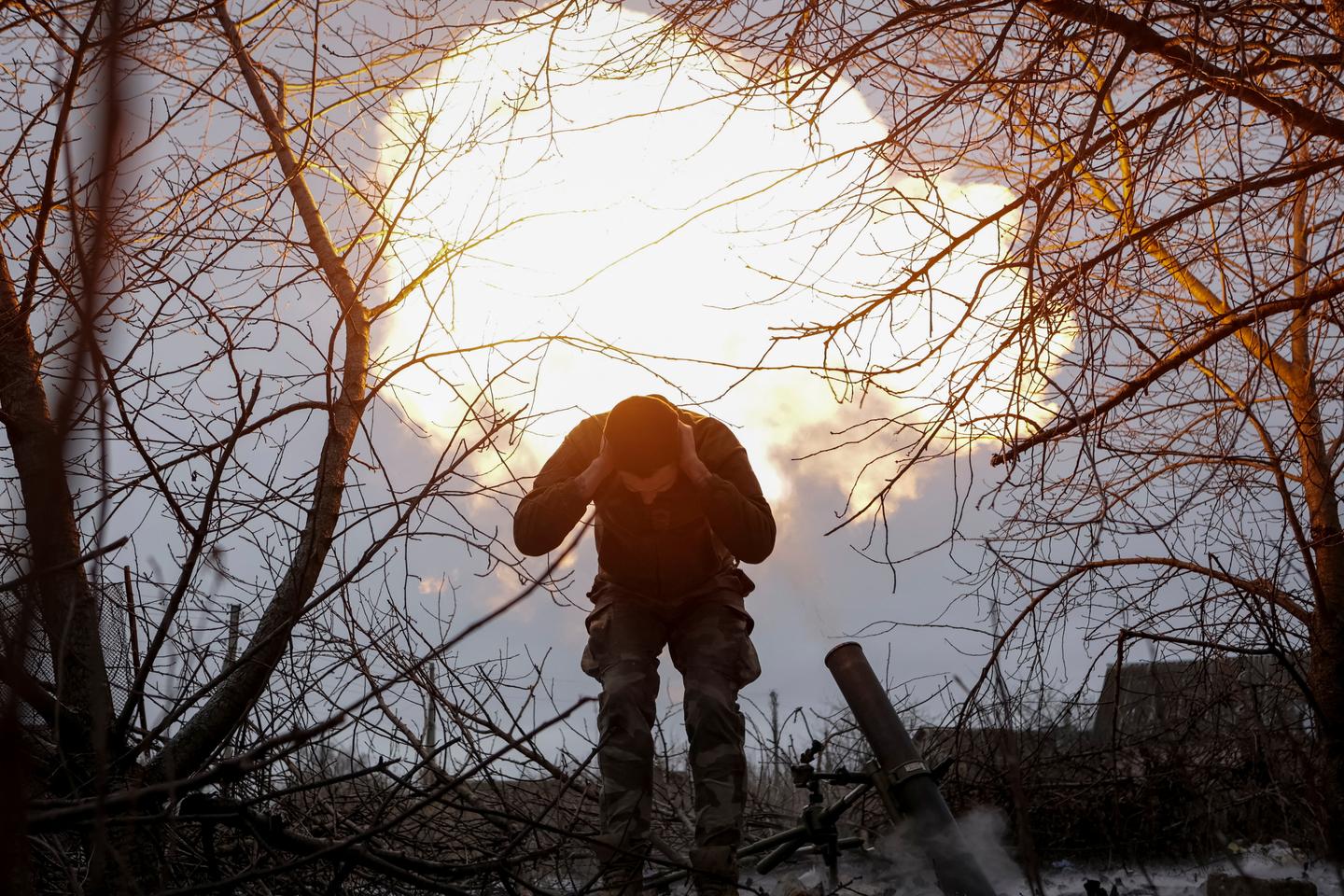 In Ukraine, several officer arrests shed light on army malfunctions