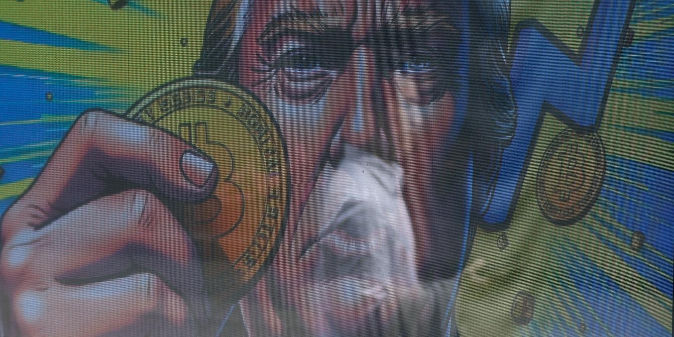 Autour de Donald Trump, un singulier dîner pour les plus gros acheteurs de  sa cryptomonnaie