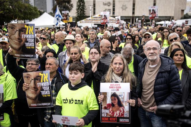 Israel frees 200 Palestinian prisoners after Hamas releases four Israeli hostages