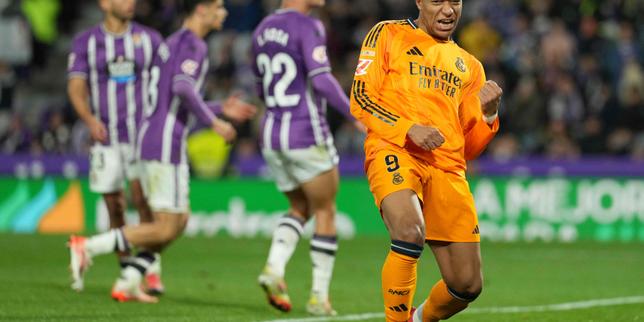 Kylian Mbappé inscrit son premier triplé sous le maillot du Real Madrid face à Valladolid