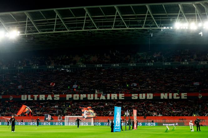 La tribune populaire sud de l’Allianz Riviera de Nice, avant le match de Ligue 1 face à l’Olympique de Marseille, le 26 janvier 2025.