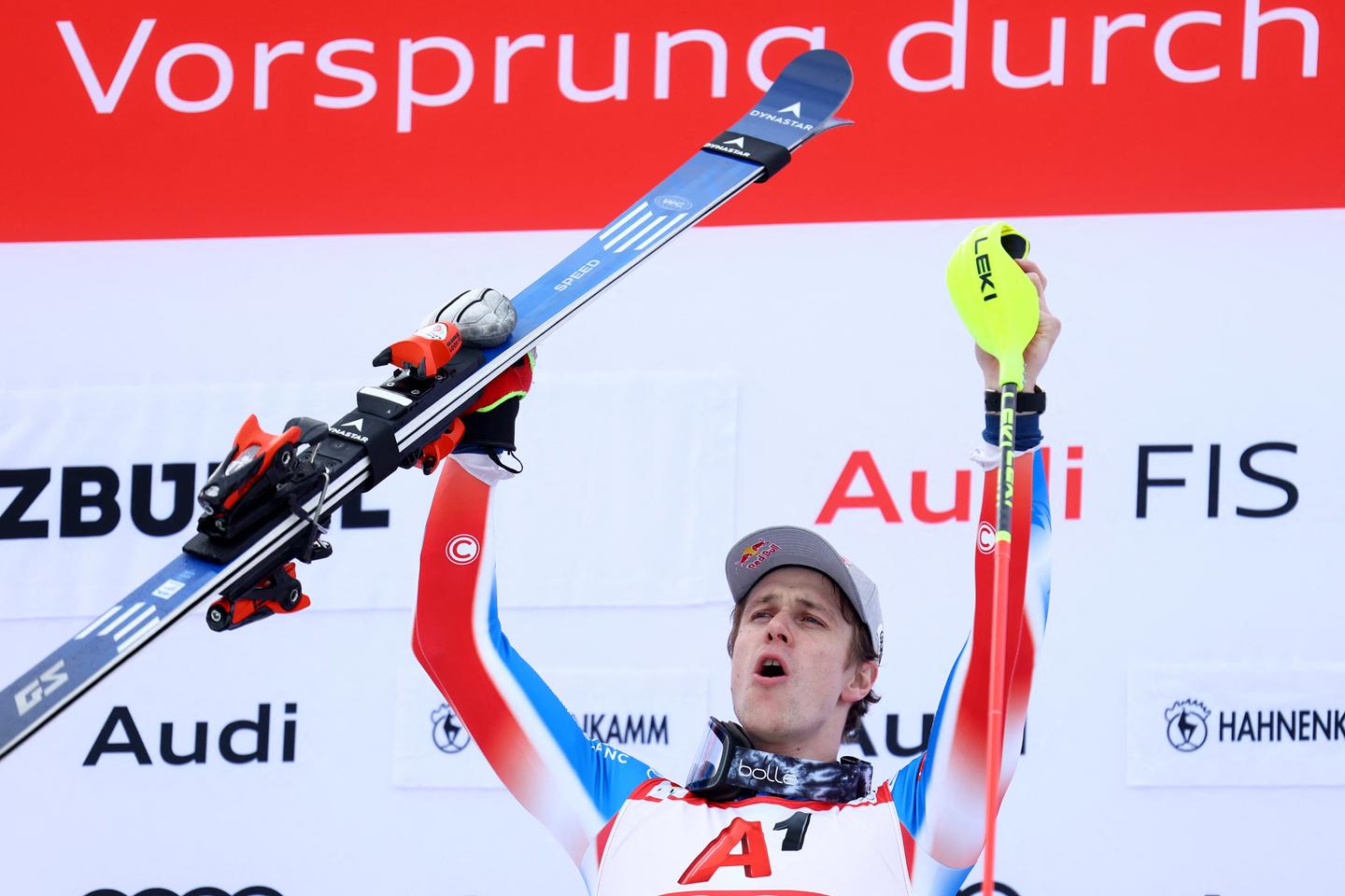 キッツビュエルの勝者、クレメントノエルはスラロームワールドカップで最もタイトルのフランス語になりました