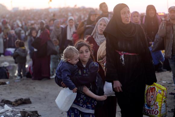 Des Palestiniens déplacés arrivent dans le nord de la bande de Gaza, lundi 27 janvier 2025.