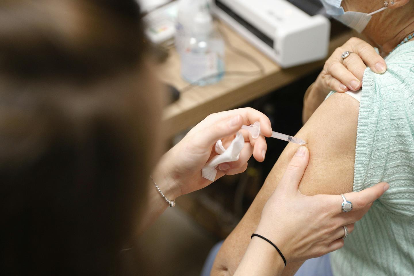 健康のための高い権限は、65歳以上の予防接種を推奨しています