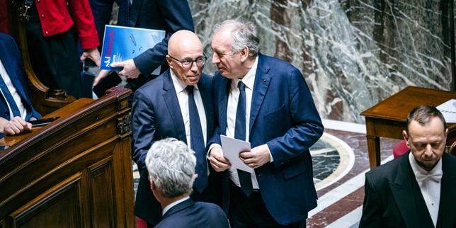 François Bayrou provoacă tensiuni în rândul socialiștilor prin preluarea termenului de “submersiune” migratorie, din vocabularul extremei drepte 