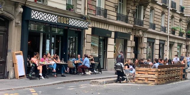 La Paris, gestionarea teraselor criticată de Camera Regională a Conturilor 