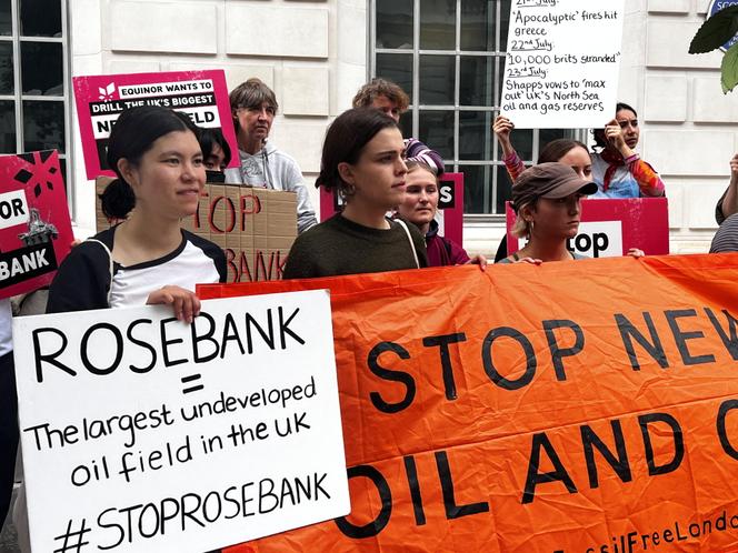 Une manifestation contre le projet pétrolier et gazier Rosebank, à Londres, le 27 septembre 2023.