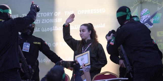 În direct, încetarea focului în Gaza: soldatul israelian Agam Berger, ținută captivă de Hamas timp de peste un an, eliberată 