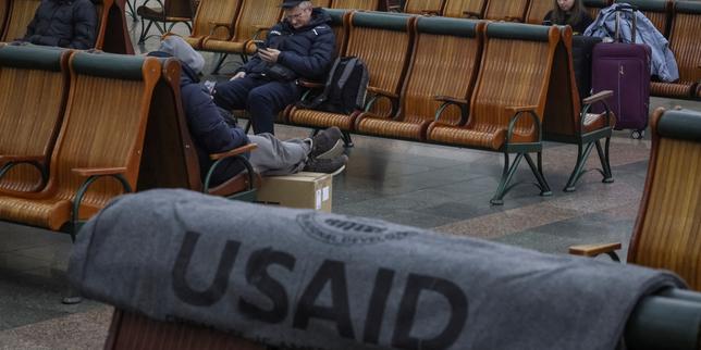 Panique en Ukraine après la suspension de l’aide internationale américaine