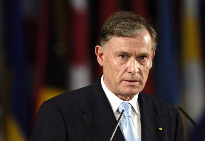 Horst Köhler, alors président de l’Allemagne, prononce un discours, le 5 octobre 2005 à Paris, lors de la 33ᵉ conférence générale de l’Unesco.