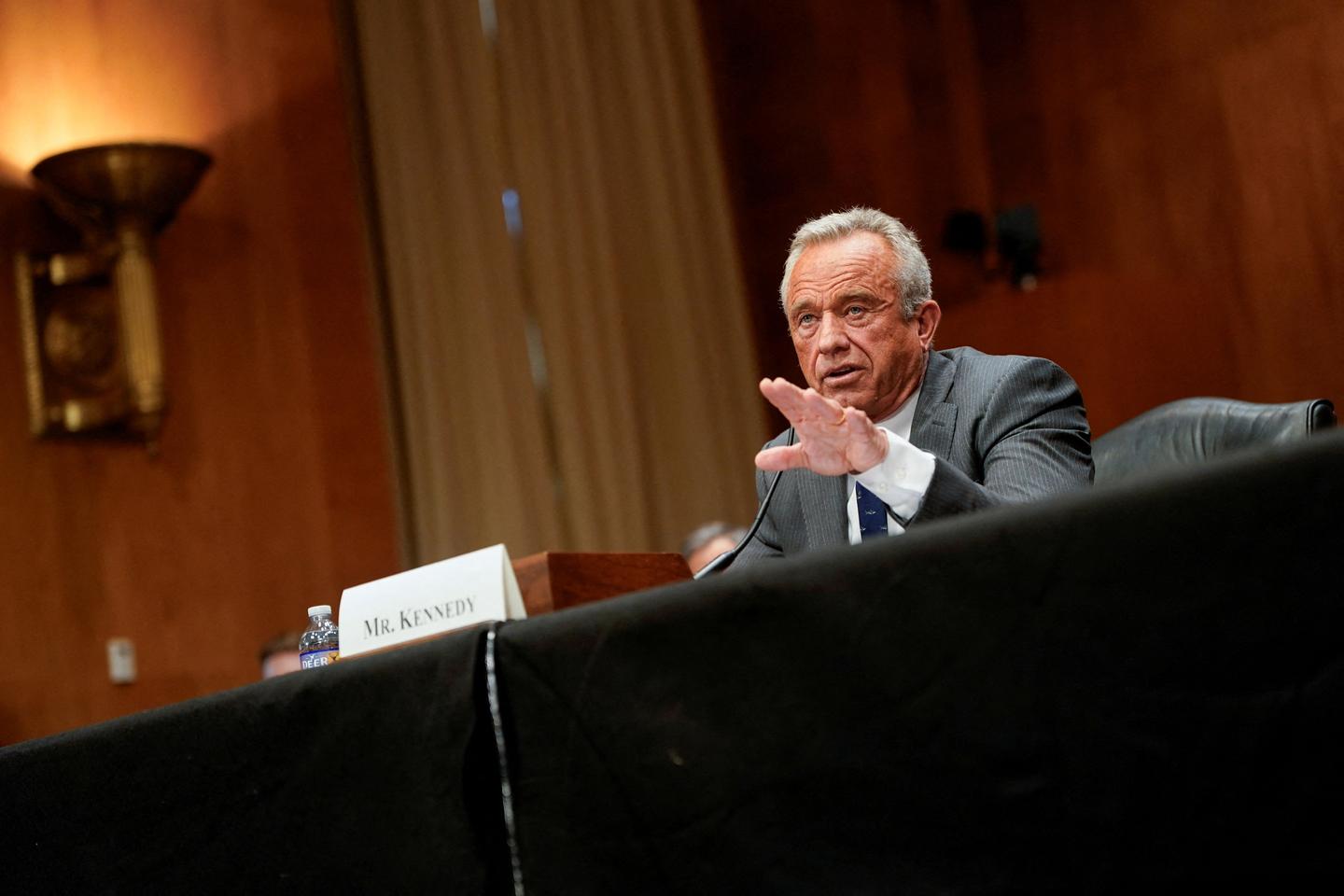 Senate committee advances Kennedy, Trump's pick for health secretary, to confirmation vote