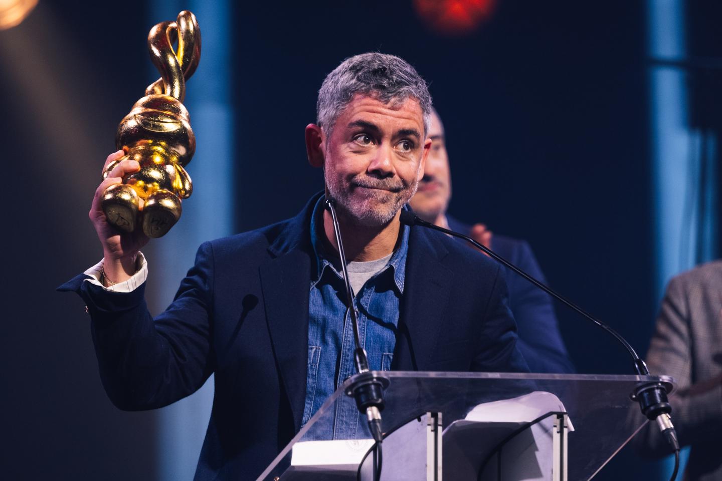 Les Auguste de l’humour récompensent Manu Payet et Florence Foresti lors d’une première...
