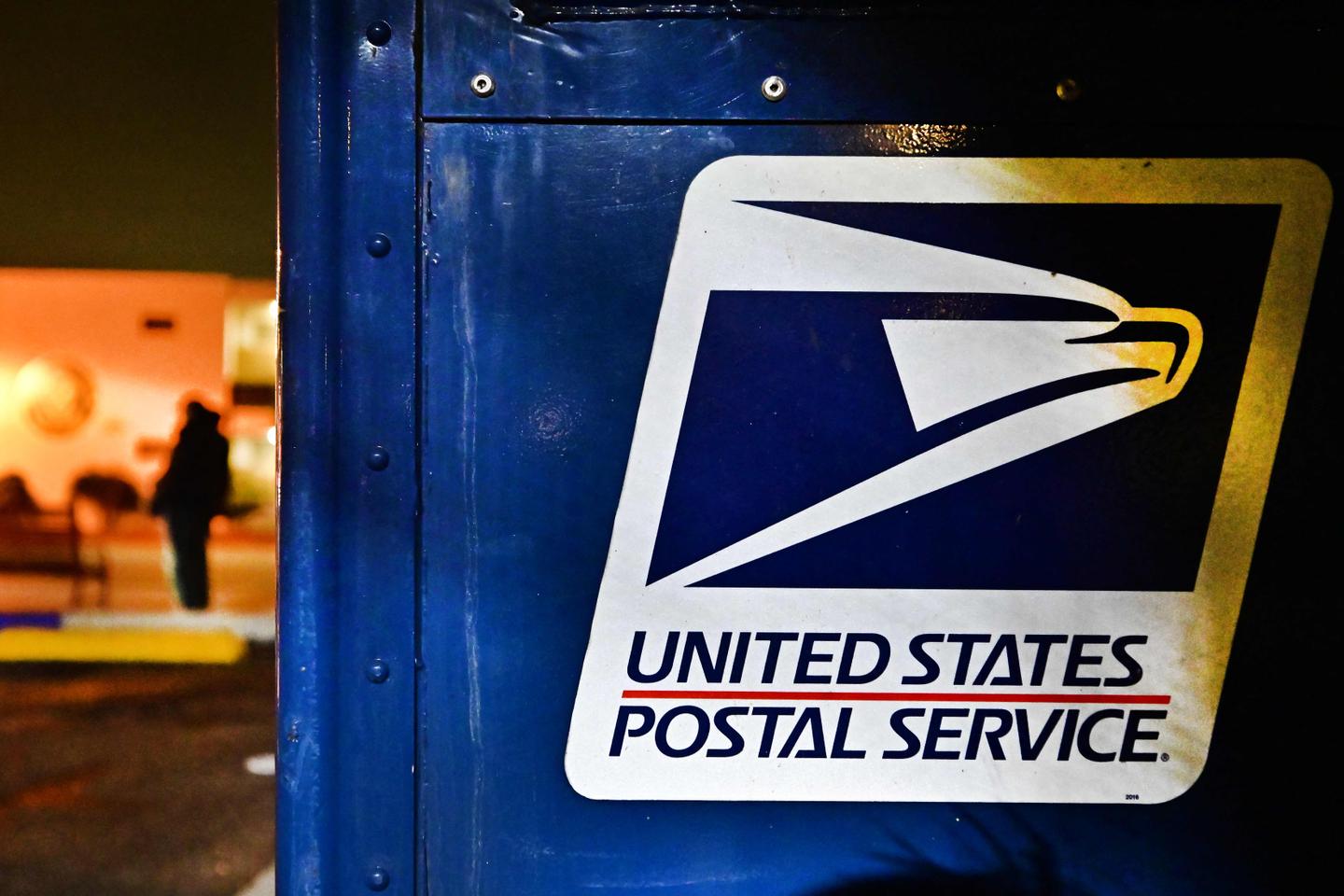 US Postal Service suspends parcel service from China and Hong Kong