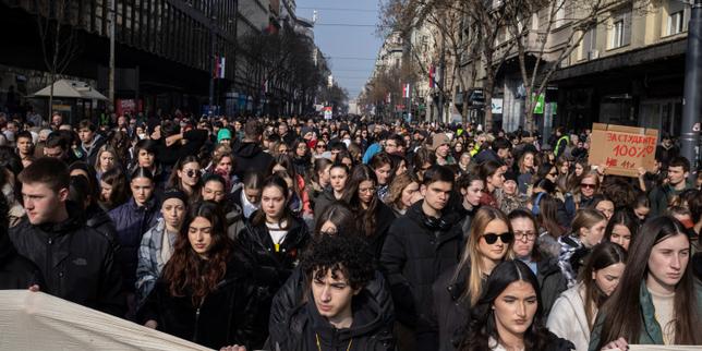 En Serbie et en Slovaquie, les manifestants défendent les valeurs de l’Union européenne