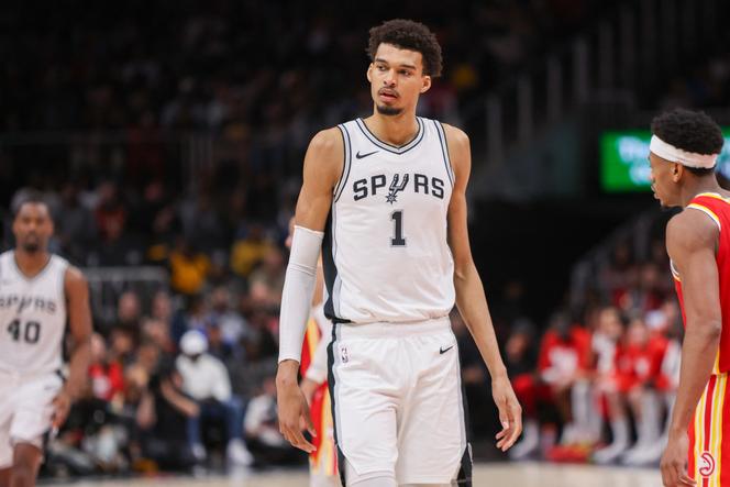 Le Français des San Antonio Spurs, Victor Wembanyama, lors d’un match face aux Atlanta Hawks, le 5 février 2025 à Atlanta (Géorgie). 