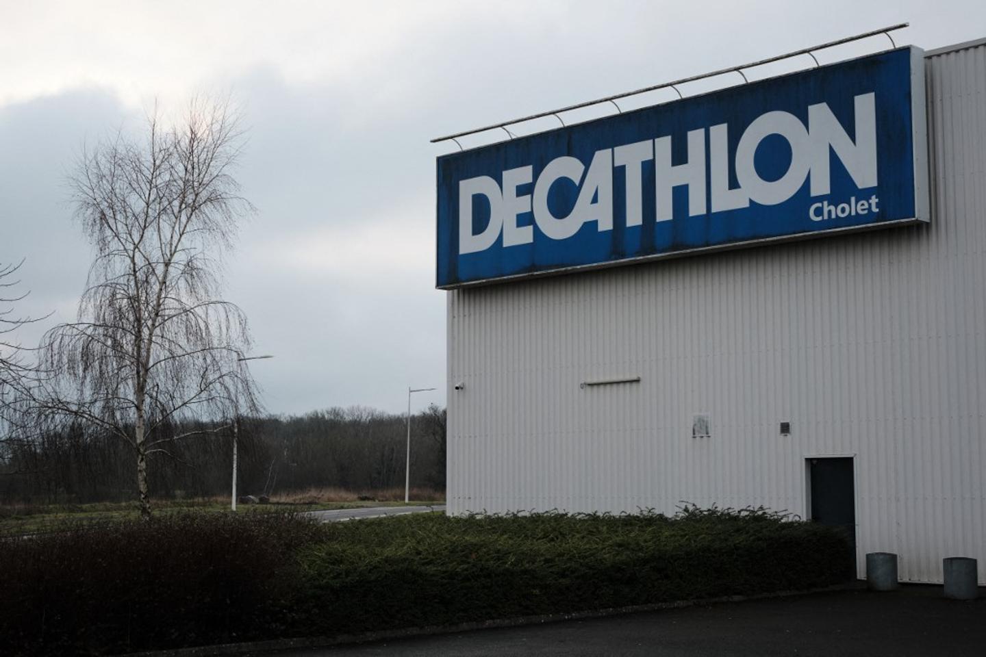 Decathlon accusé de faire appel à des sous-traitants chinois faisant travailler des enfants et impliqués dans le travail forcé des ouïgours