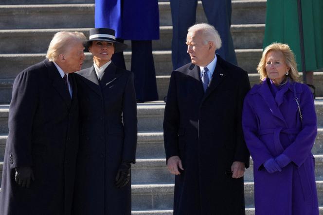Donald et Melania Trump aux côtés de Joe et Jill Biden après la cérémonie d’investiture du nouveau président américain, au Capitole, à Washington, le 20 janvier 2025.